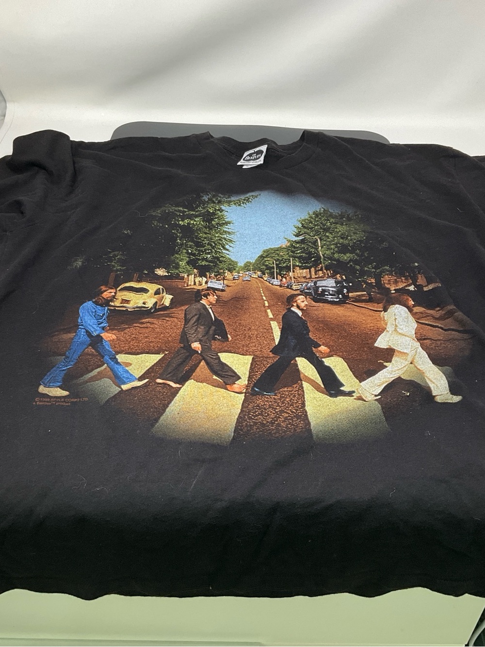 Vtg Apple Corp The Beatles Abbey Road T-Shirt Black Graphic Tee 2005 Y2K Mens XL